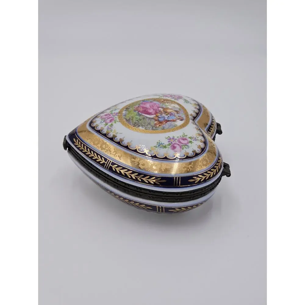 Limoges vtg hand